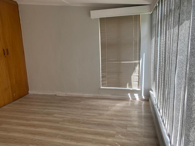 5 Bedroom Property for Sale in Balmoral Eastern Cape